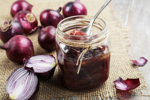 Recette de chutney d'oignon rapide utilisant des oignons locaux