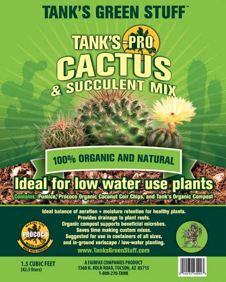 Une image verticale en gros plan de l'emballage du mélange Tank's-Pro Cactus et Succulent.